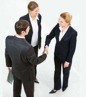 阿里國際站運營篇：賣的東西都一樣，怎么把顧客拉過來？